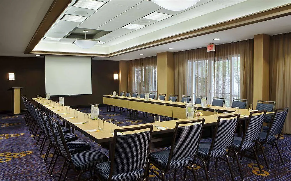 Courtyard By Marriott Orlando Downtown Hotel